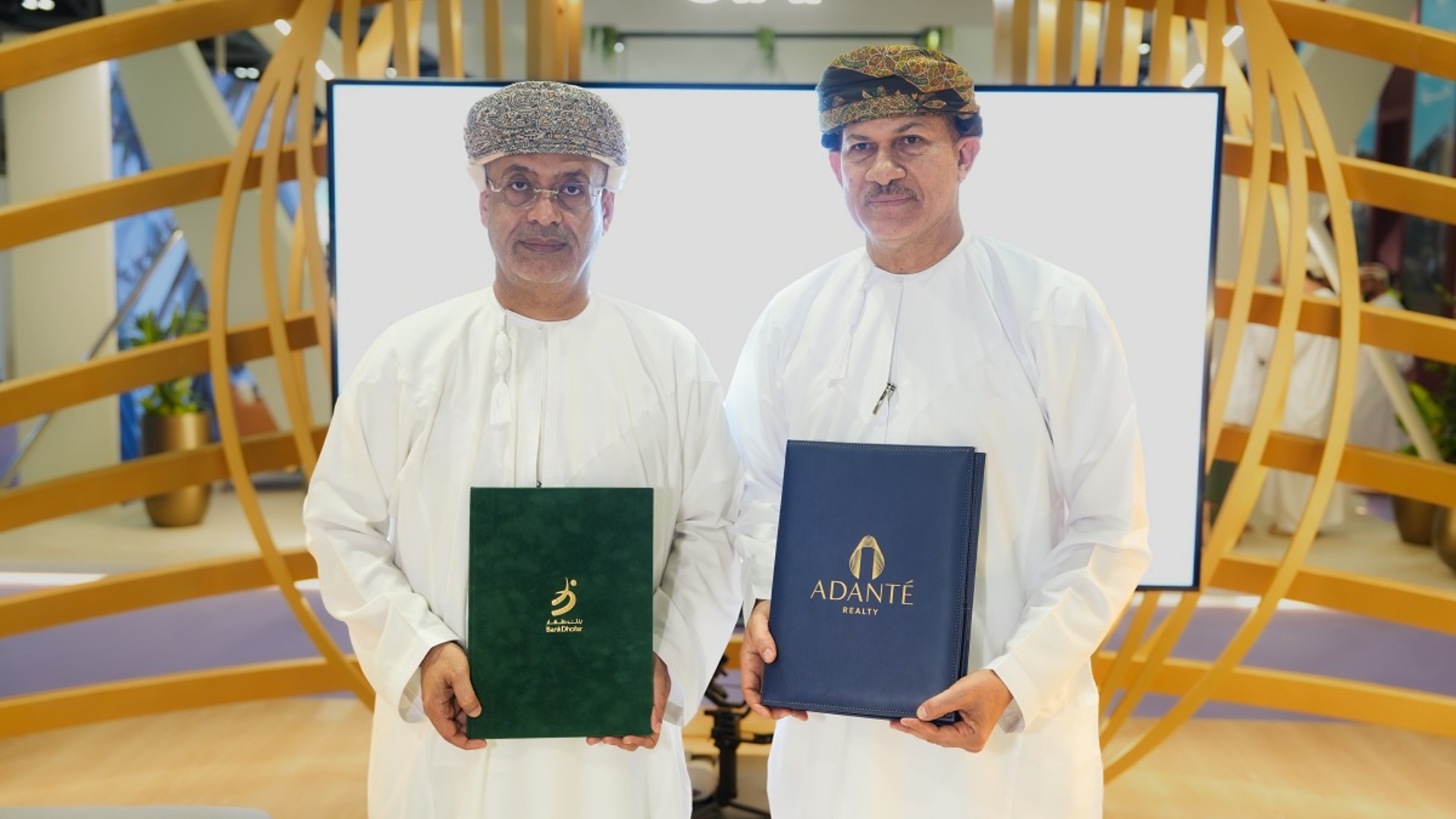 Bank of Dhofar concludes 3 real estate agreements to enhance housing finance and support urban development projects