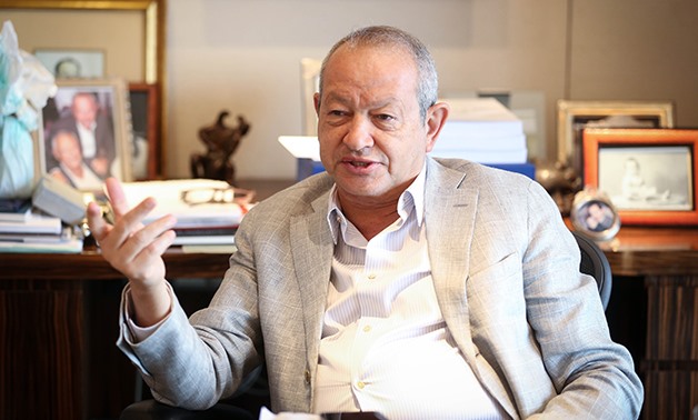 نجيب ساويرس يستبعد وجود فقاعة عقارية ويحذر من تراجع القدرة الشرائية