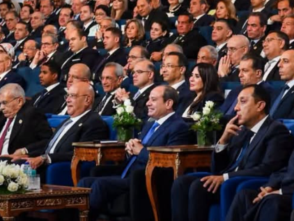 السيسي يوجه بإنشاء 200 ألف وحدة سكنية للإيجار بالشراكة بين الحكومة وصندوق تحيا مصر