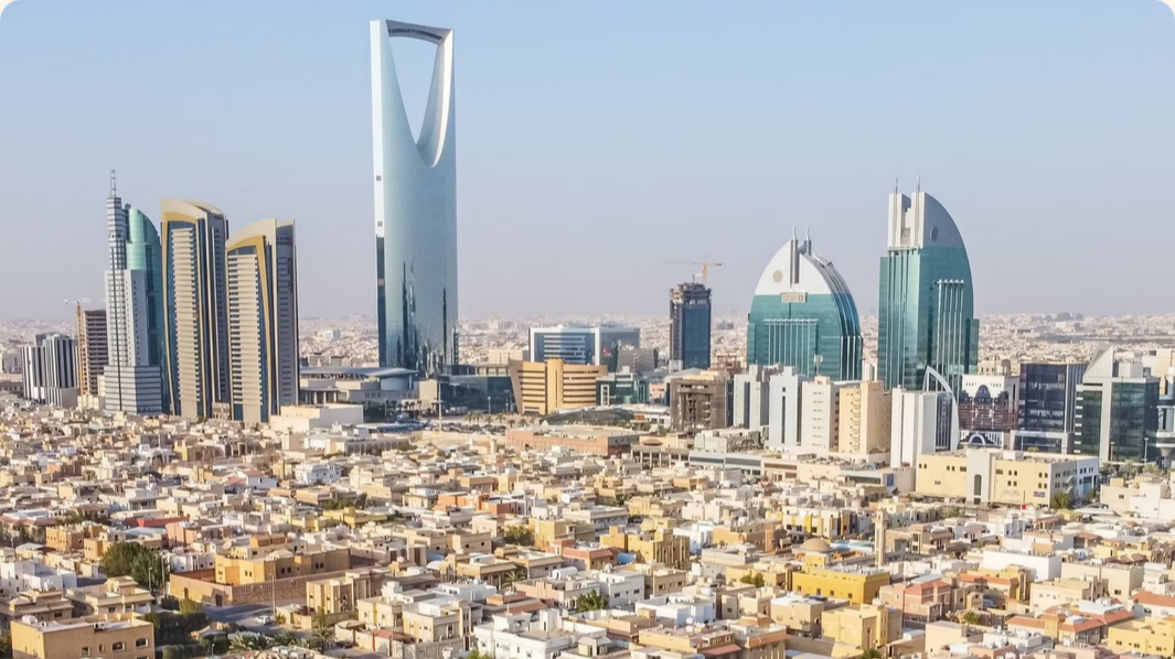 Saudi Arabia issues 2 million real estate registers and includes 5 million properties in kind registration