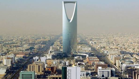 السعودية تحدد 5 أيام لإخلاء العقارات و60 يوماً حداً أقصى للتمديد