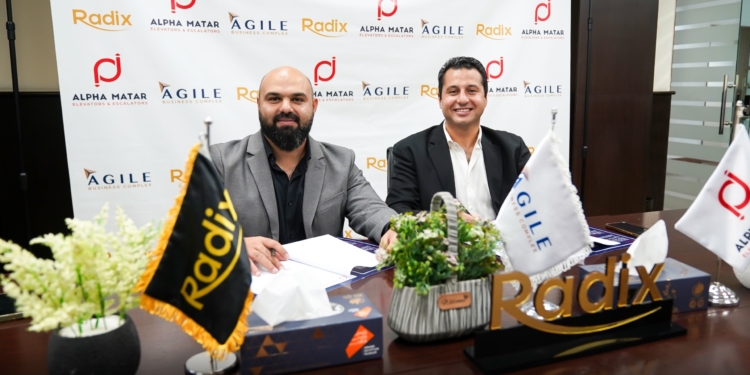 «رادكس للتطوير» توقّع مع «ألفا مطر» لتوريد مصاعد « Agile» بالعاصمة الإدارية