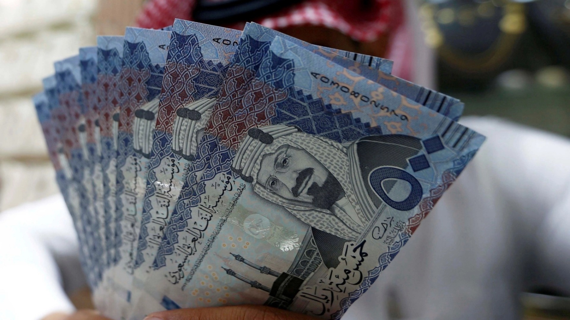 Saudi banks provide real estate financing to individuals worth 43.9 billion riyals (-25%) in 8 months