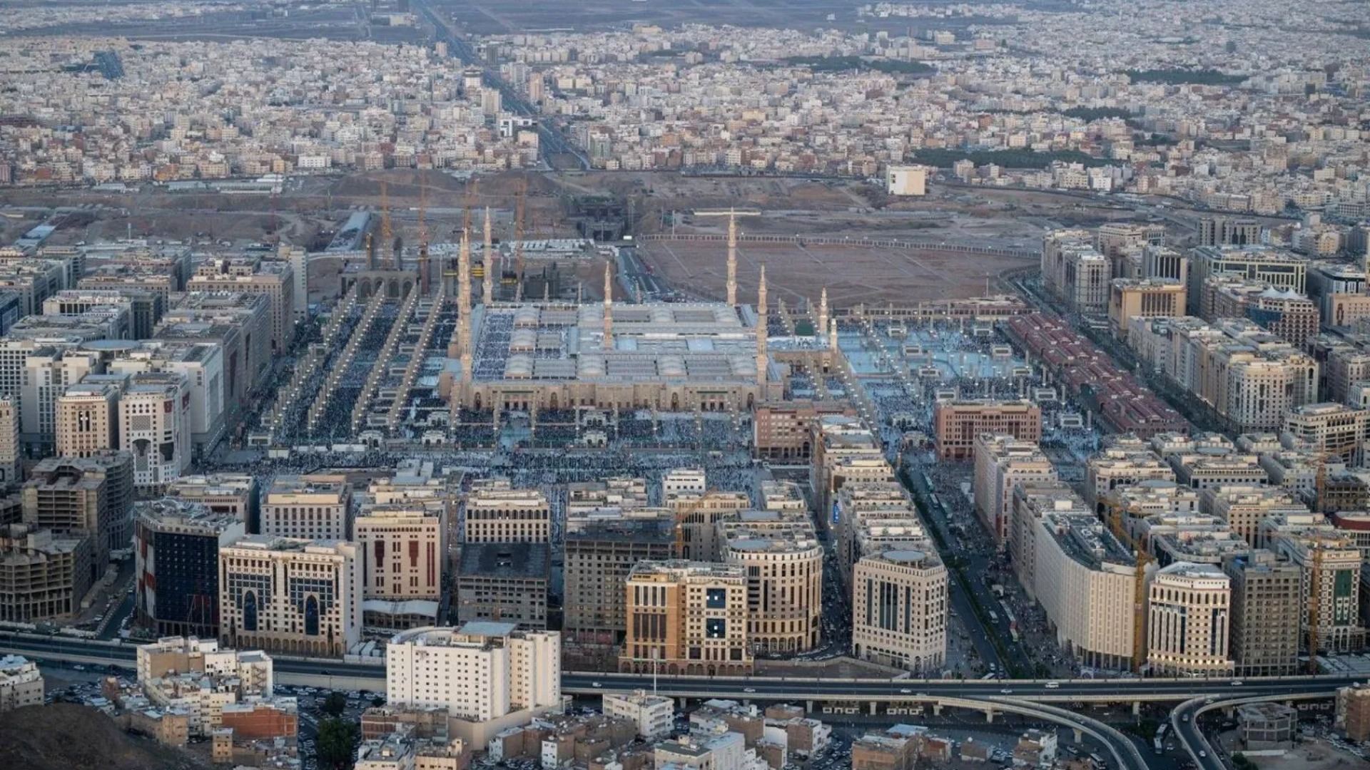 Real estate transactions in Medina exceed 1.3 billion riyals during September 2026